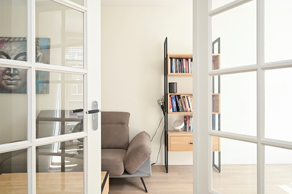Medium property photo - Van Kinsbergenstraat 13, 2518 GV The Hague